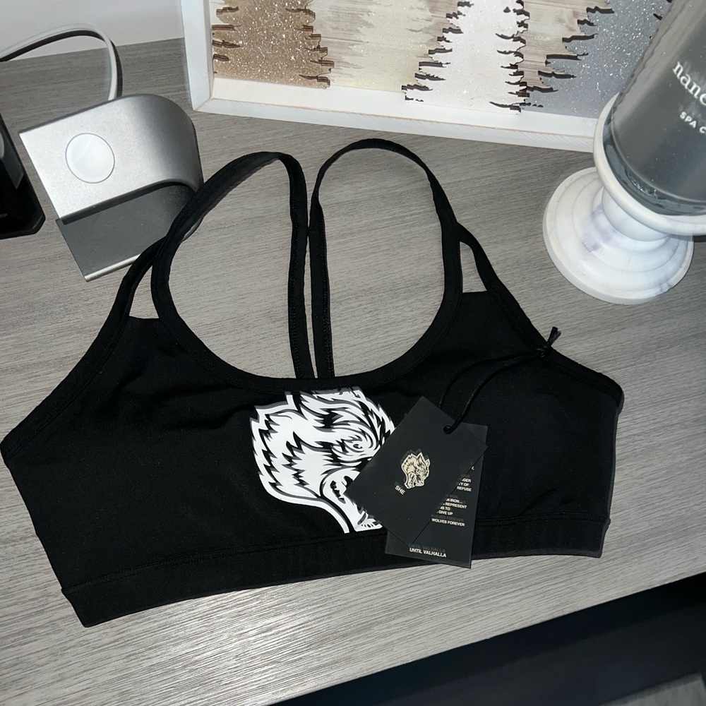 NWT darc sport Valhalla collection sports bra